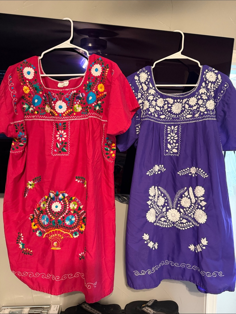 ' Embroidered Cotton Dress - Red Floral